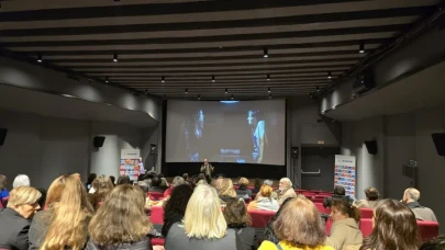 "Parmaklıklar Ardında İki Kadın" Filminin Gala Gösterimi Beyoğlu Sineması'nda Yapıldı! Filmin Konusu Ne, Ne Zaman Vizyona Girecek?