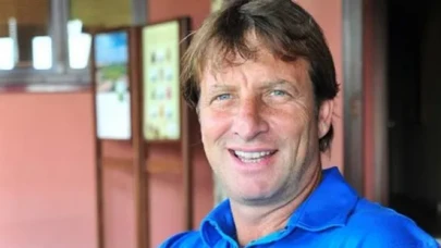 Kaya Çilingiroğlu Yeni Sevgilisiyle Ödül Töreninde İlk Pozu Verdi: Evlilik Yakın mı?