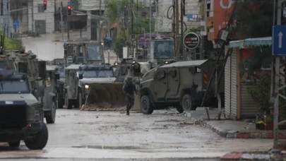 Katil İsrail kan dökmeye devam ediyor: Hamile kadını öldürdüler