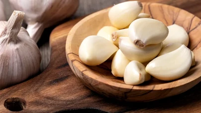 Sarımsak fiyatı et ile yarışıyor! Kilosu 400 lirayı gördü