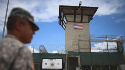 Trump talimat verdi göçmenler Guantanamo Körfezi'ne gönderiliyor