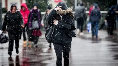 İstanbul ve Ankara İçin Kar Alarmı! Uçuşlar Peş Peşe İptal Ediliyor! Hava Durumu Felakete Dönüşebilir