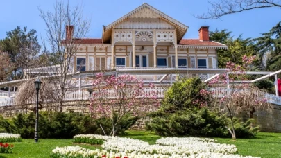 Emirgan Korusu’na En Kolay Nasıl Gidilir? İşte Adım Adım Yol Tarifi! Toplu Taşıma ve Özel Araç Rotaları