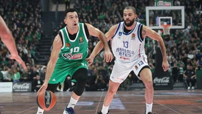 Panathinaikos Aktor - Anadolu Efes Maçı Skoru! 1, 2, 3, 4. Periyot Kaç Kaç Bitti?