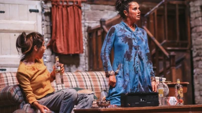 Funda Eryiğit ve Hazar Ergüçlü'nün Timsah Ateşi'ndeki muhteşem performansı