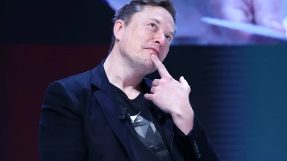 Kanadalılar, Elon Musk'ın vatandaşlığının iptali için imza topluyor