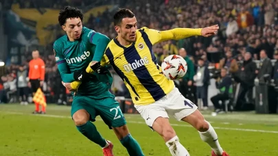 Anderlecht İstanbul'da Bozguna Uğradı: Belçika Basını Hakemi Hedef Gösterdi!