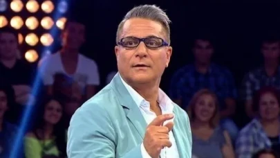 Ünlü Şovmen Acı Haberi Böyle Duyurdu! Mehmet Ali Erbil’in Kaybı Yürek Burktu