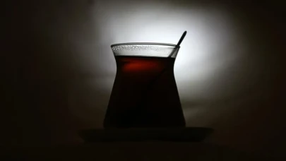 İngiltere’de İlginç Dava! Çay Sırasına Alınmayan Hemşire Tazminat Kazandı