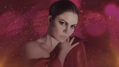 Şarkıcı İzel'den Sevgililer Günü'nde unutulmaz bir gece