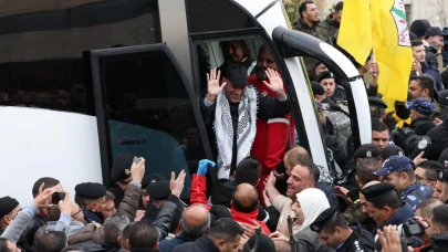 Esir takasında serbest bırakılan Filistinliler, Gazze'ye ulaştı