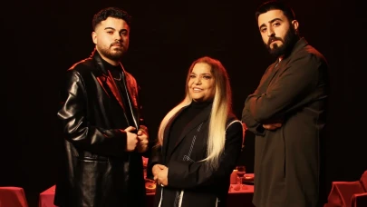 Tefo & Seko ile Kibariye'den muhteşem düet: "Yak Gel" şarkısı aşka çağırıyor