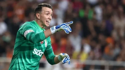 AZ Alkmaar - Galatasaray Maçı: Muslera Neden Yok, Cezalı mı, Sakat mı?