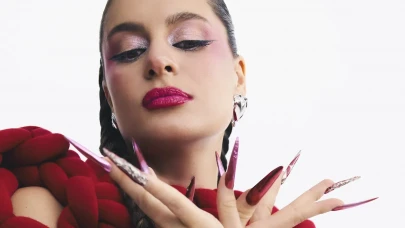 Atiye'nin "Salla" Şarkısı, Dijital Dünyada Zirveye Tırmandı! Başarı Sırrı Ne?