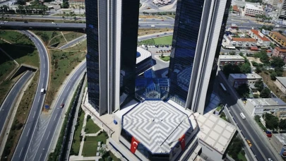 Sabancı Holding'in 23. Yılında Yatırımcıları için 6,3 Milyar TL Kâr Payı Teklifi