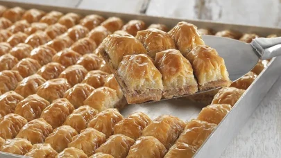 Evde Kıtır Kıtır Baklava Tarifi: Baklava Kaç Kalori? Ev Yapımı Baklava İçin Uygun Fırın Türü ve Pişirme Sırları