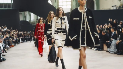 Parizyen Ruh, Modern Siluetler: Paris Moda Haftası 2025-26 Sonbahar/Kış Sezonunun En Çarpıcı Koleksiyonları!