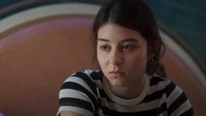 Dora Dalgıç Kimdir? Geleceğin Parlayan Yıldızı – Kaç Yaşında, Aslen Nereli, Sevgilisi Kim, Hangi Okulda, Abisi Kim?