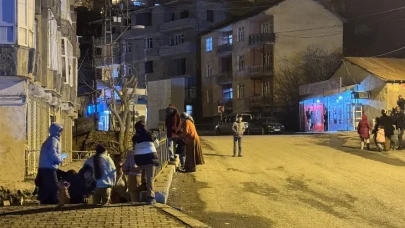 Sınırda Şiddetli Sarsıntı! Hakkari, Bitlis ve Şırnak’ta Hissedilen Deprem Korkuttu