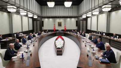 Bayram tatili 9 gün mü olacak? Kabine toplantısında beklenen karar!