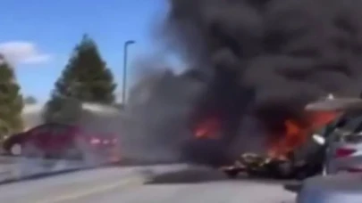 Havada Açık Kapı Paniği! Dönüş Yapamayan Uçak Otoparka Düştü