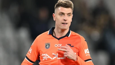 Trabzonspor'da Fatih Tekke Döneminin İlk Transfer Hamlesi! Süper Ligin Gol Makinesi İçin Milyonlar Gözden Çıkartıldı