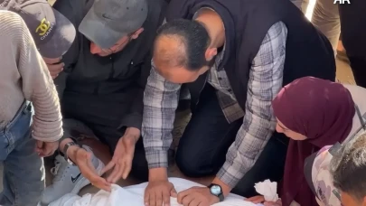 İsrail'den Gazze'ye Kanlı Saldırı: 3’ü Gazeteci, 9 Filistinli Hayatını Kaybetti