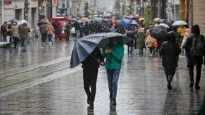 İstanbul Mart Ayı Hava Durumu: Şemsiyeleri Çıkartın! 10 Günlük Meteorolojik Tahmin Açıklandı