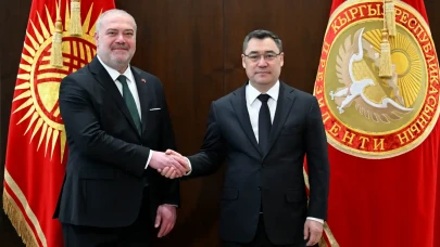 Türkiye'nin Bişkek Büyükelçisi'ne Devlet düzeyinde veda: Caparov’un dikkat çeken sözleri!