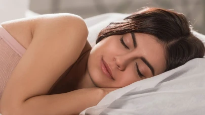 Uyku Sandığınız Kadar Masum Değil: Fazlası Vücudu Yavaş Yavaş Çökertiyor!