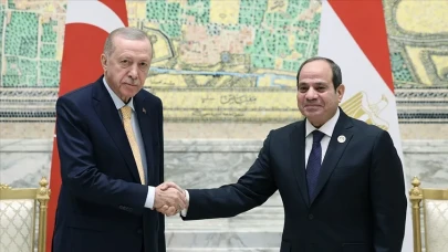 Erdoğan'dan Es-Sisi’ye ortak çözüm mesajı: Gazze için birlikte hareket edelim!