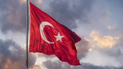 Türkiye'nin iç barışı için yeni dönem: İHH'dan destek çağrısı
