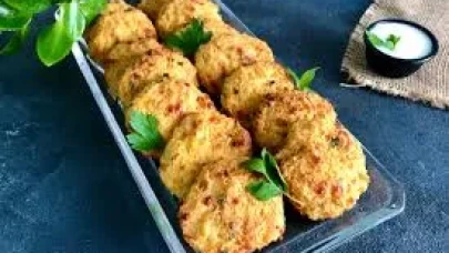 Karnabahar Hiç Bu Kadar Lezzetli Olmamıştı! Dışı Çıtır, İçi Lokum Gibi Köfte Tarifi!