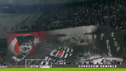 Bu Görüntüler Hafızalara Kazınacak! Beşiktaş Taraftarından Muhteşem Şov!