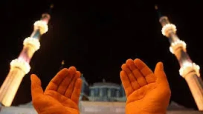 Peygamber Efendimiz (SAV) Ramazan'da Bu 3 Duayı Asla Bırakmadı! Okuyan Bereket ve Affa Kavuşuyor