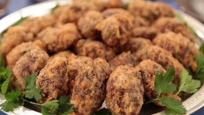 Kadın Budu Köfte Tarifiyle Lezzet Şöleni! Trakya Mutfağından Sofralarınıza