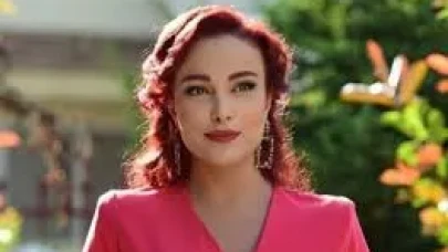 Kızılcık Şerbeti'ne Yeni Oyuncu! Elif Melda Yılmaz Kimdir, Evli mi, Kaç Yaşında, Hangi Dizilerde Oynadı?