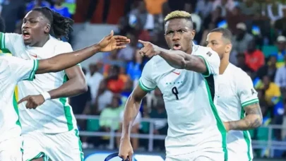 Nijerya Maçının Ardından Röportaj Veren Victor Osimhen Sus İşareti Yaptı! Osimhen'in 'Sus' İşareti Ne Anlama Geliyor?