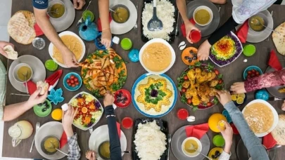 Oruçluyken Halsiz Mi Hissediyorsunuz? İşte Enerjinizi Koruyacak Besinler