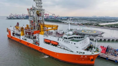 Çin'in Yeni Devasa Araştırma Gemisi Meng Xiang Dünyamızın Nasıl Oluştuğuyla İlgili Yeraltından Veri Toplayacak