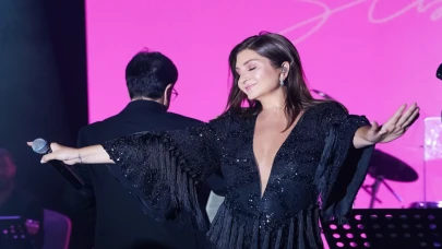 Sibel Can’dan Bayram Coşkusu: Kıbrıs'ta Sanat Dolu Unutulmaz Gece!