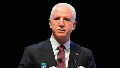 Camilere yapılan saldırıya tokat gibi tepki: “Alçakça provokasyon!”