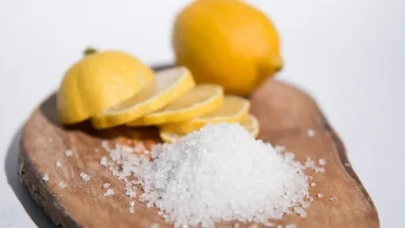 Gece Boyunca Başucunuzda Tuzlu Limon Bulundurmanın 5 Büyük Faydası!