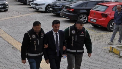 Belediyede rüşvet zinciri ortaya çıktı! Belediye başkanı tutuklandı