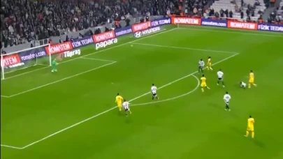 Beşiktaş – Kayserispor Hakemi, VAR Hakemi ve AVAR Video Yardımcı Hakemi Kimdir?