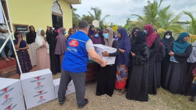 DİTİB ve TDV’den yürek ısıtan seferberlik: Ramazan'da 23 ülkeye yardım yağdı!