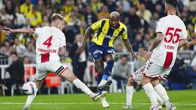 Fenerbahçe Samsunspor Maçı Kaç Kaç Bitti? Zirve Yarışında Büyük Kayıp!