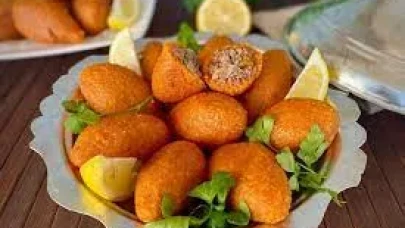 Bu Tarifi Denemeyen Kalmasın! Usta Elinden Tam Kıvamında İçli Köfte Reçetesi