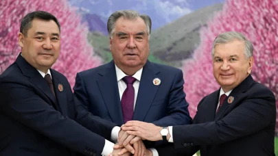 Orta Asya'da Tarihi Adım: Hocent Beyannamesi ile Üçlü Dostluk Pekişti