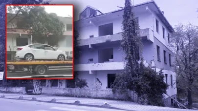 Camdan Sarkan Baş Herkesi Dehşete Düşürdü! Aracın İçinden Ceset Çıktı